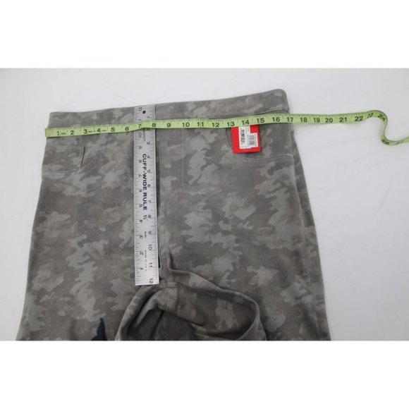 NEW SPANX Women 1X Jean-ish Ankle Leggings Stone Wash Camo High Rise - Picture 10 of 12